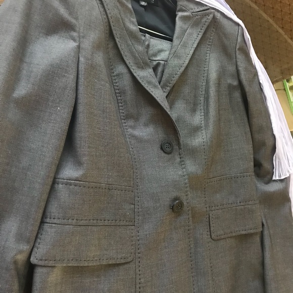 Women Anne Klein Pants Suit w Scarf NWT Size 10 - Picture 4 of 6